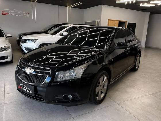 CHEVROLET CRUZE 1.8 LT 16V FLEX 4P AUTOMÁTICO CHEVROLET CRUZE 1.8 LT 16V FLEX 4P AUTOMÁTICO